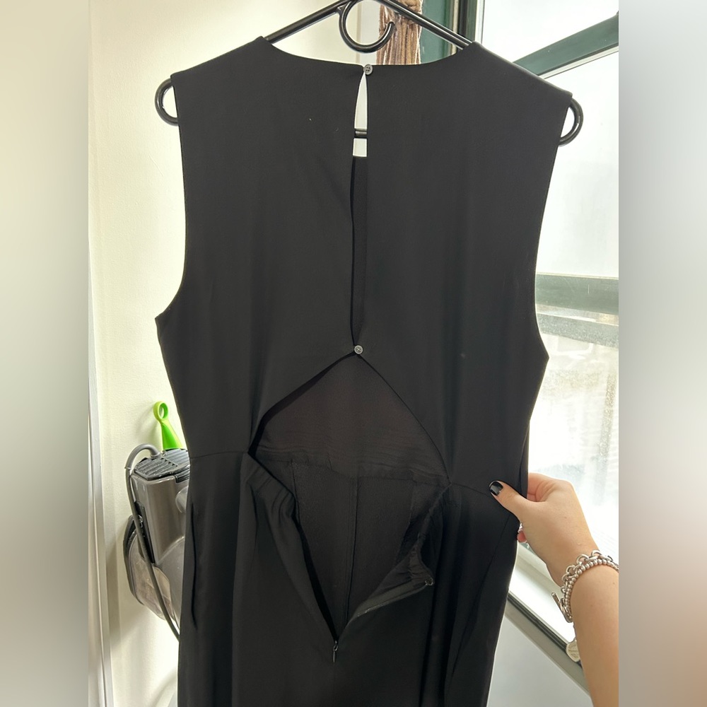 ARITZIA OPEN BACK JUMPSUIT - Picture 5 of 7
